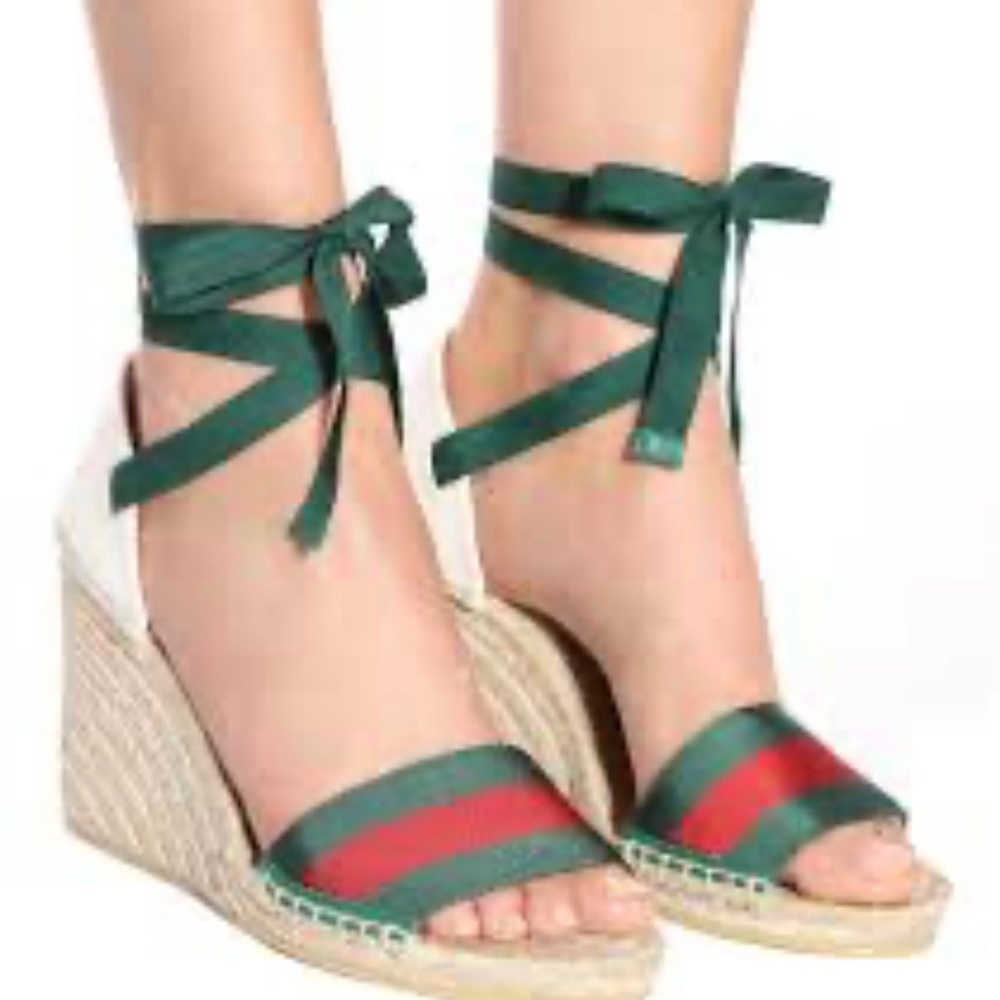 Gucci tie up espadrilles like new